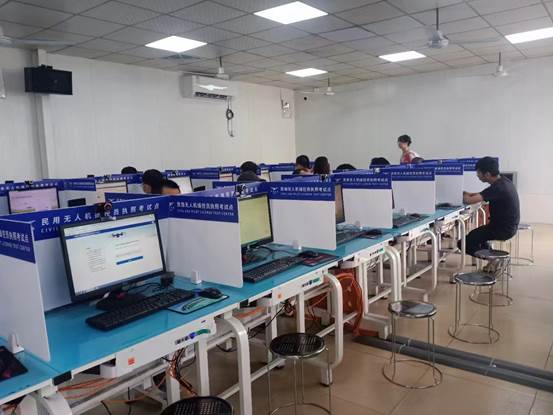 3704b7ada648d1ffa7fcadce624de44